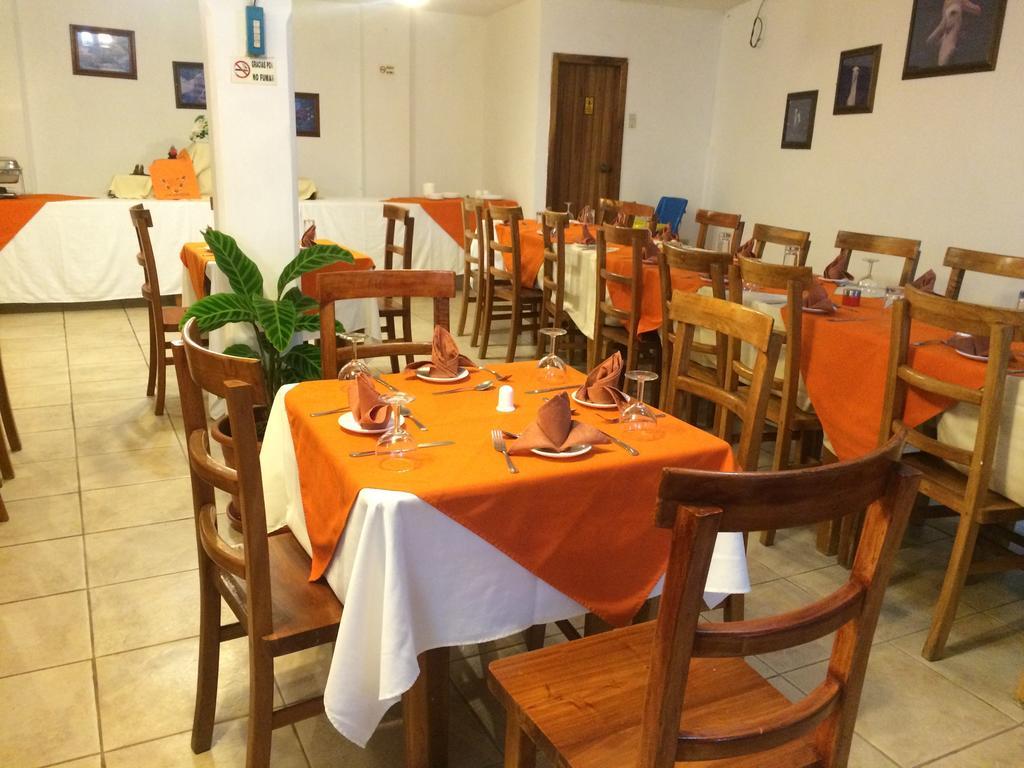 Hotel Red Booby Puerto Ayora  Eksteriør billede