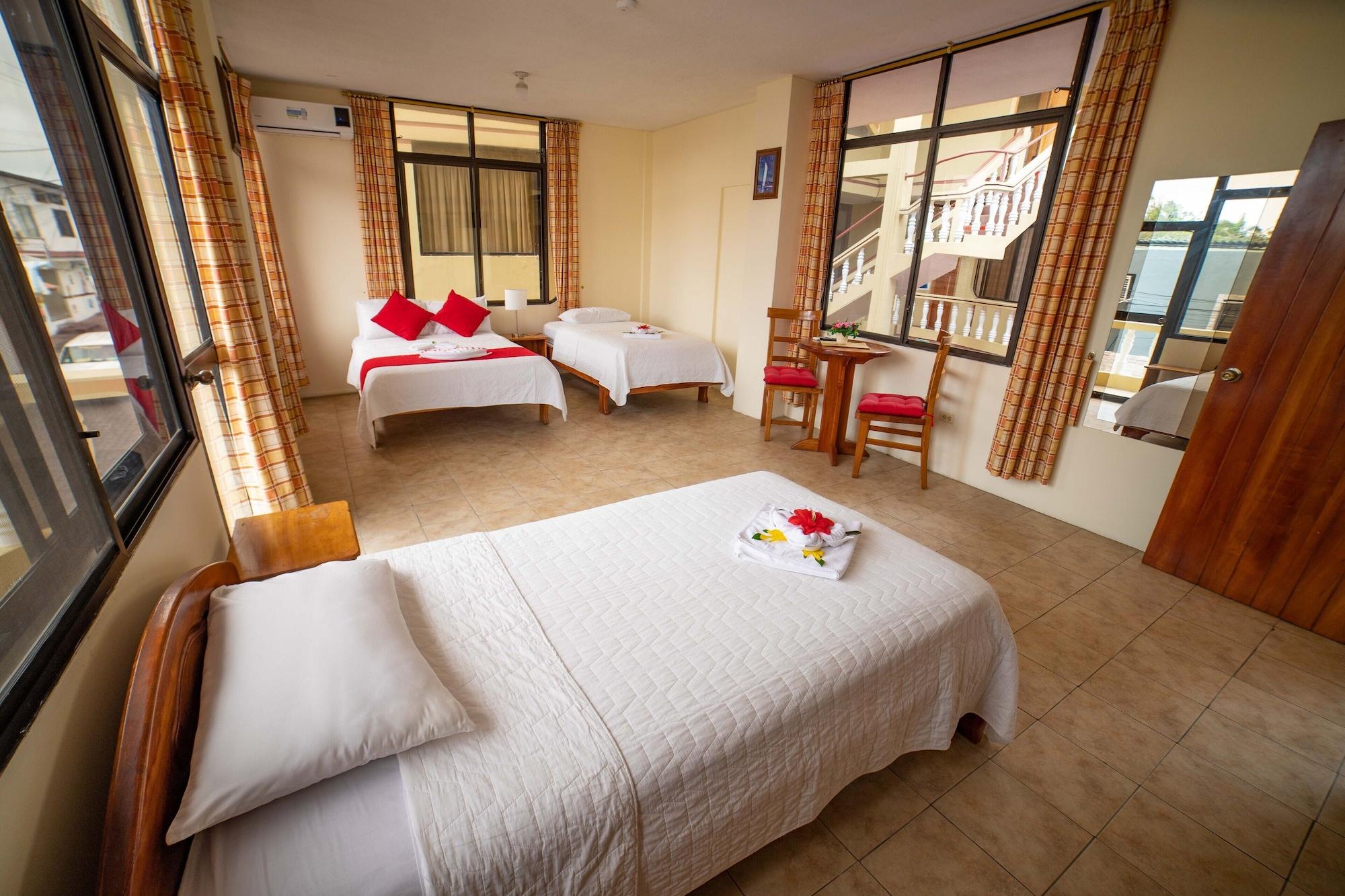 Hotel Red Booby Puerto Ayora  Eksteriør billede