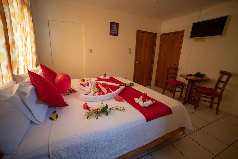 Hotel Red Booby Puerto Ayora  Eksteriør billede