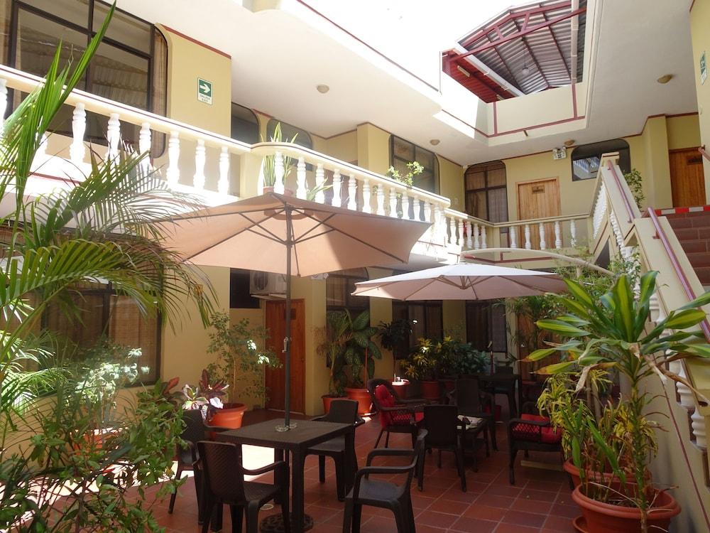 Hotel Red Booby Puerto Ayora  Eksteriør billede