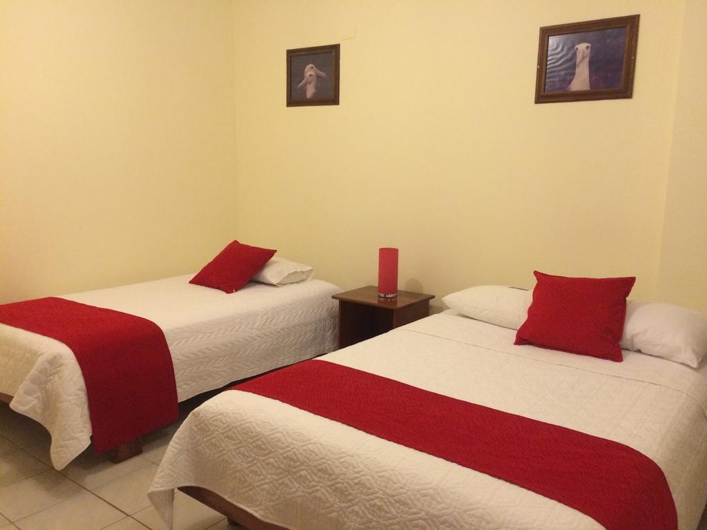 Hotel Red Booby Puerto Ayora  Værelse billede